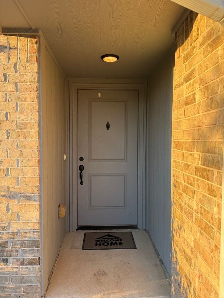 11513 Sw 8th Cir - Photo 2 of 32