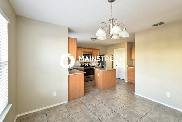 3610 Dunlap Flds - Photo 4 of 16