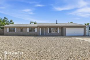2201 W Topeka Dr - Photo 1 of 1