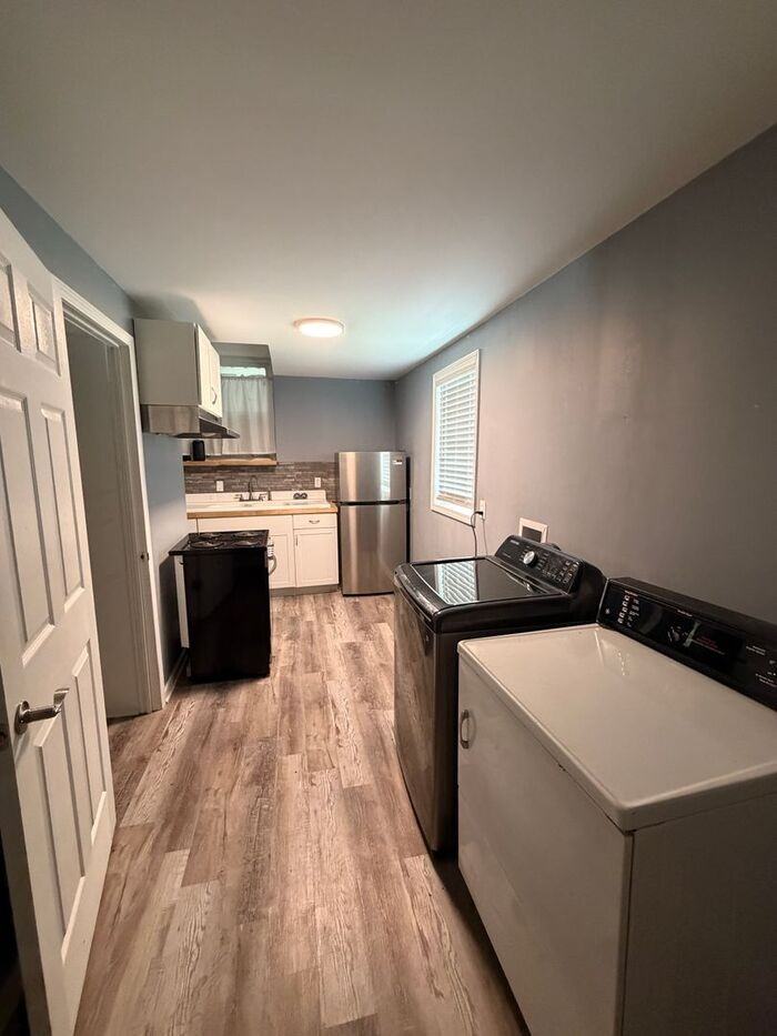 3925 Rosewood Dr #A - Photo 7 of 7
