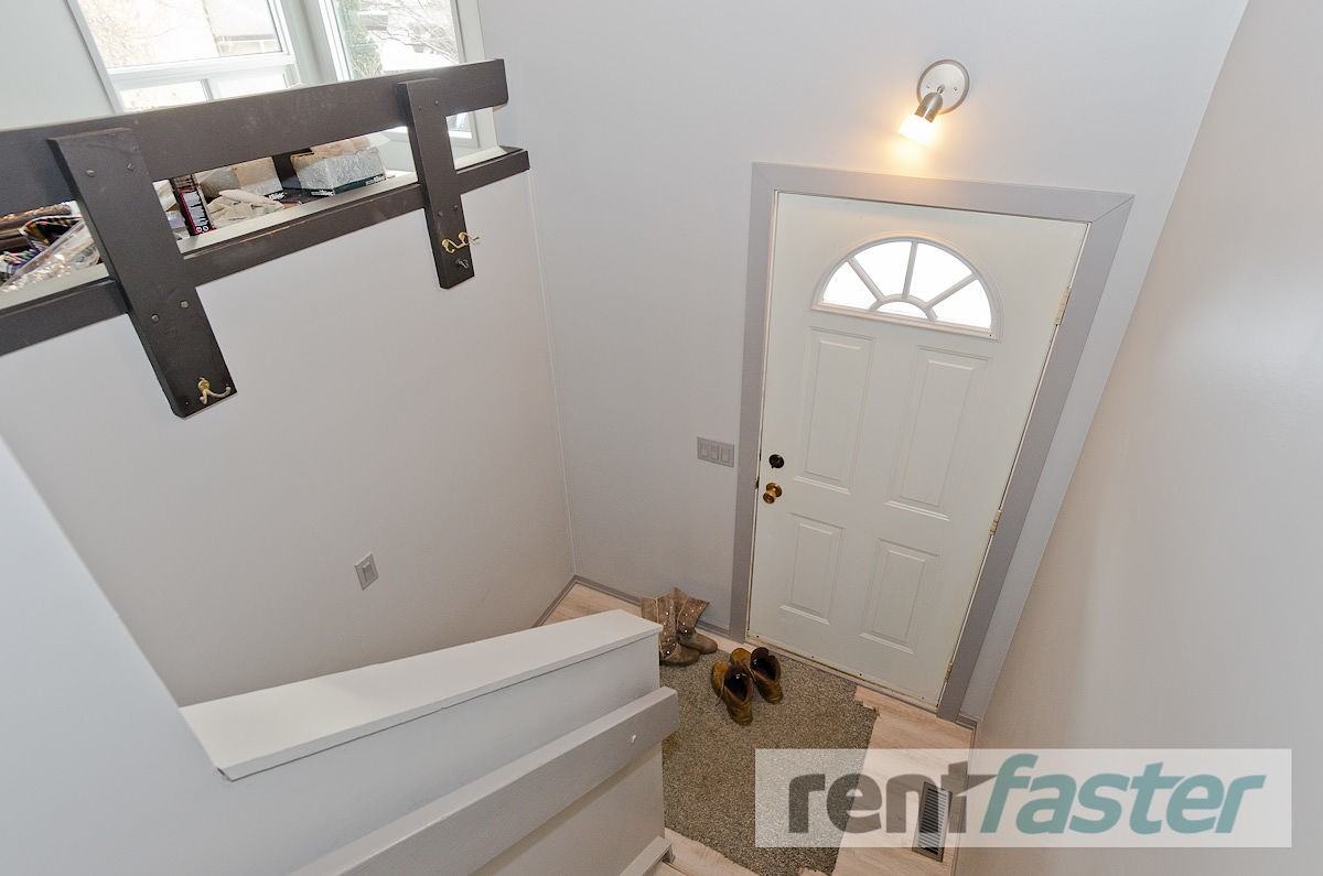 16A Arlington Pl Se - Photo 4 of 21