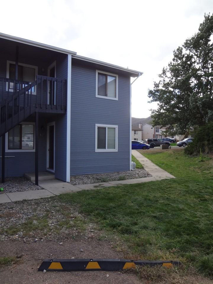 6935 Peyote Way #B - Photo 3 of 20