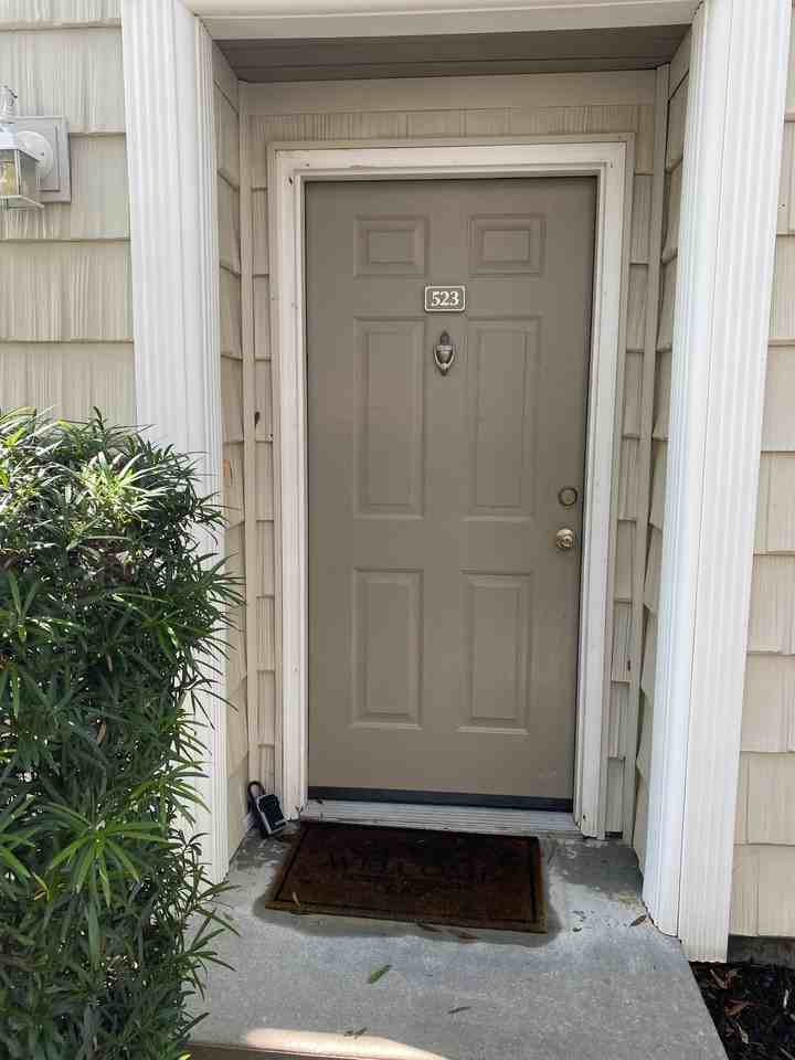 59 Summerfield Ct #523 - Photo 2 of 19