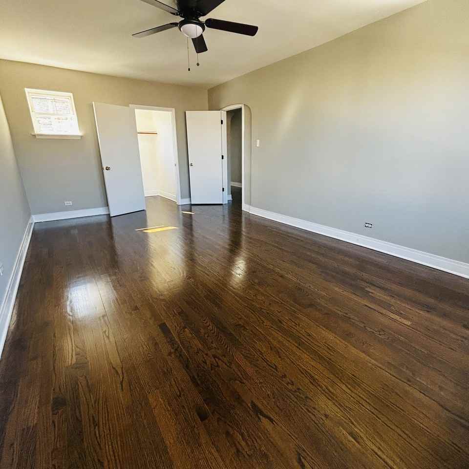 3924 N Milwaukee Ave #3924-3 - Photo 5 of 35