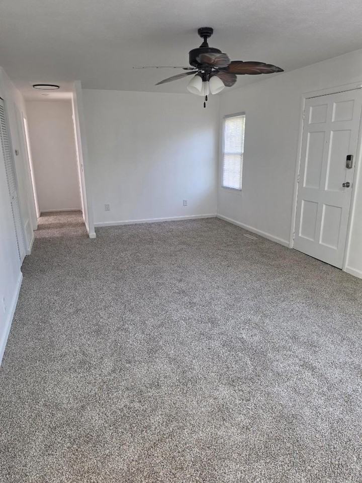 4105 Southern Hills Dr - Photo 5 of 11