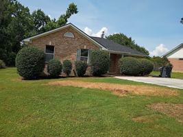 featured image of 1008 Cedarview Cir #1