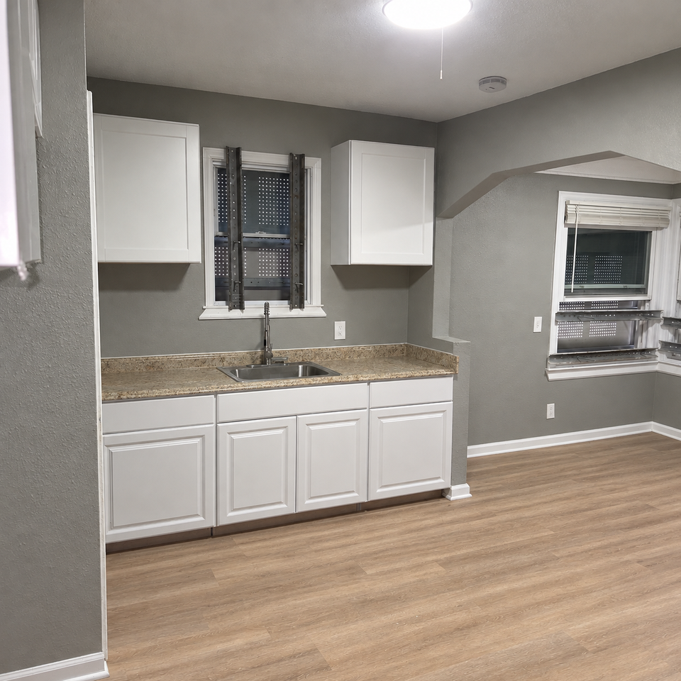 20315 Biltmore St #1 - Photo 2 of 15