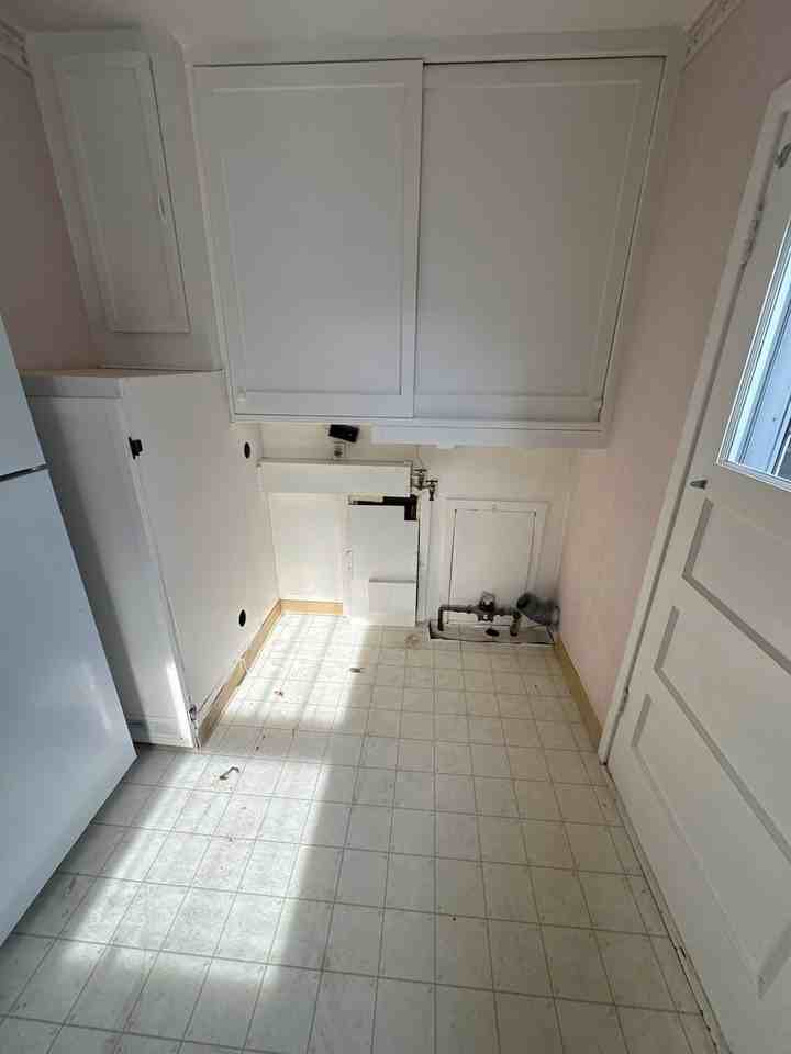 1311 W Geyser St - Photo 4 of 11