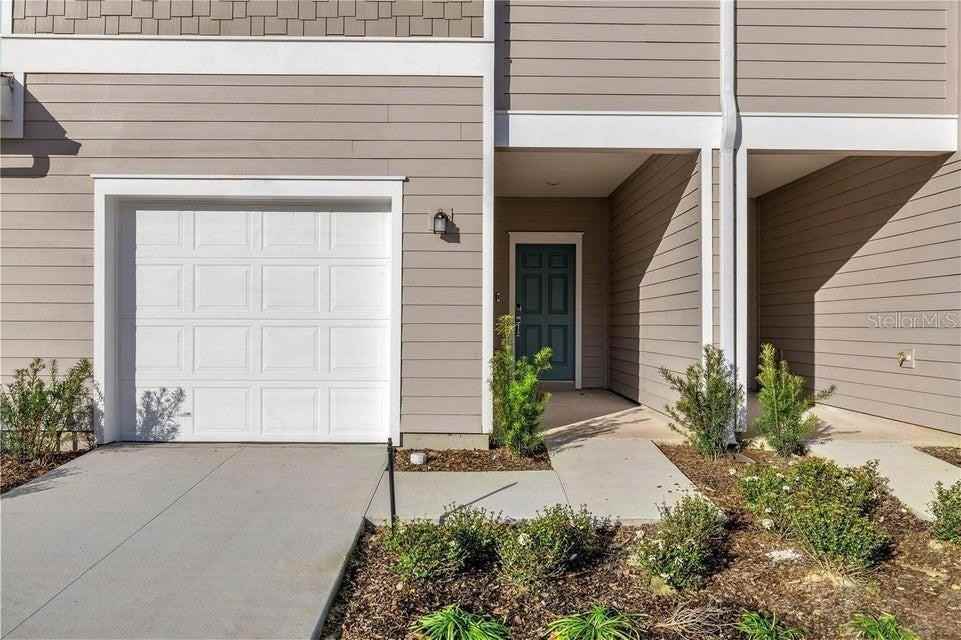 3624 Se 37th Ct #1 - Photo 2 of 27
