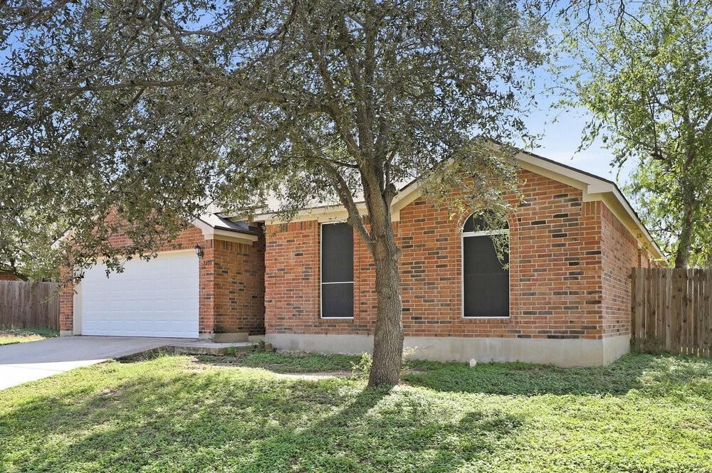 7406 Horizon Pt - Photo 3 of 16