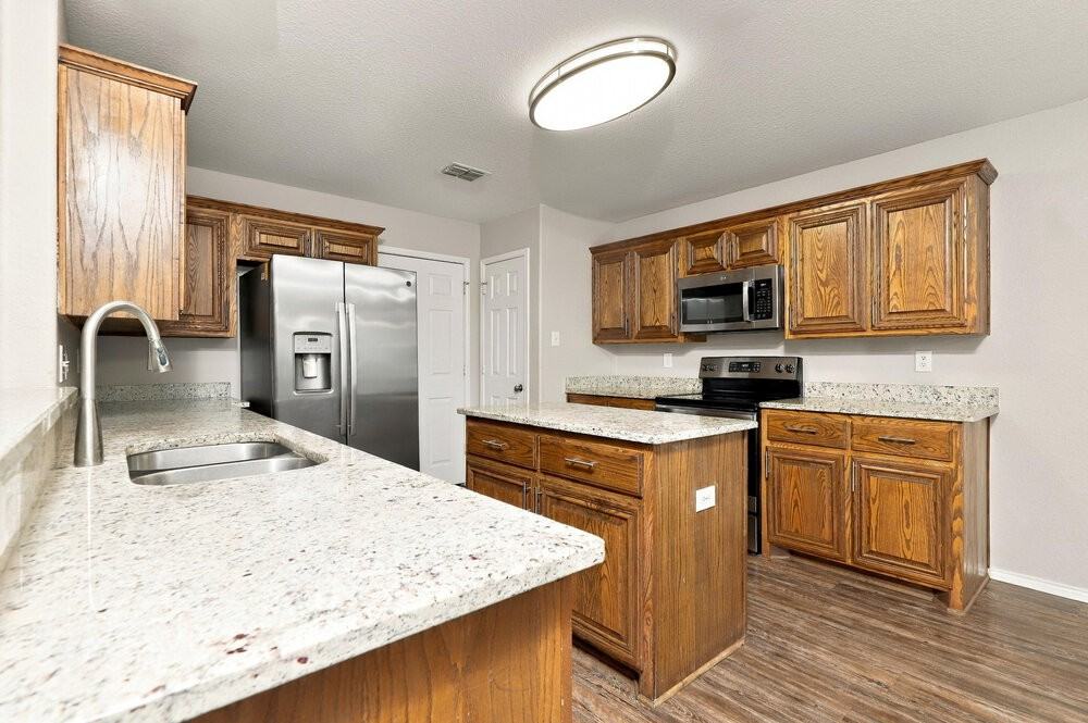 7406 Horizon Pt - Photo 7 of 16