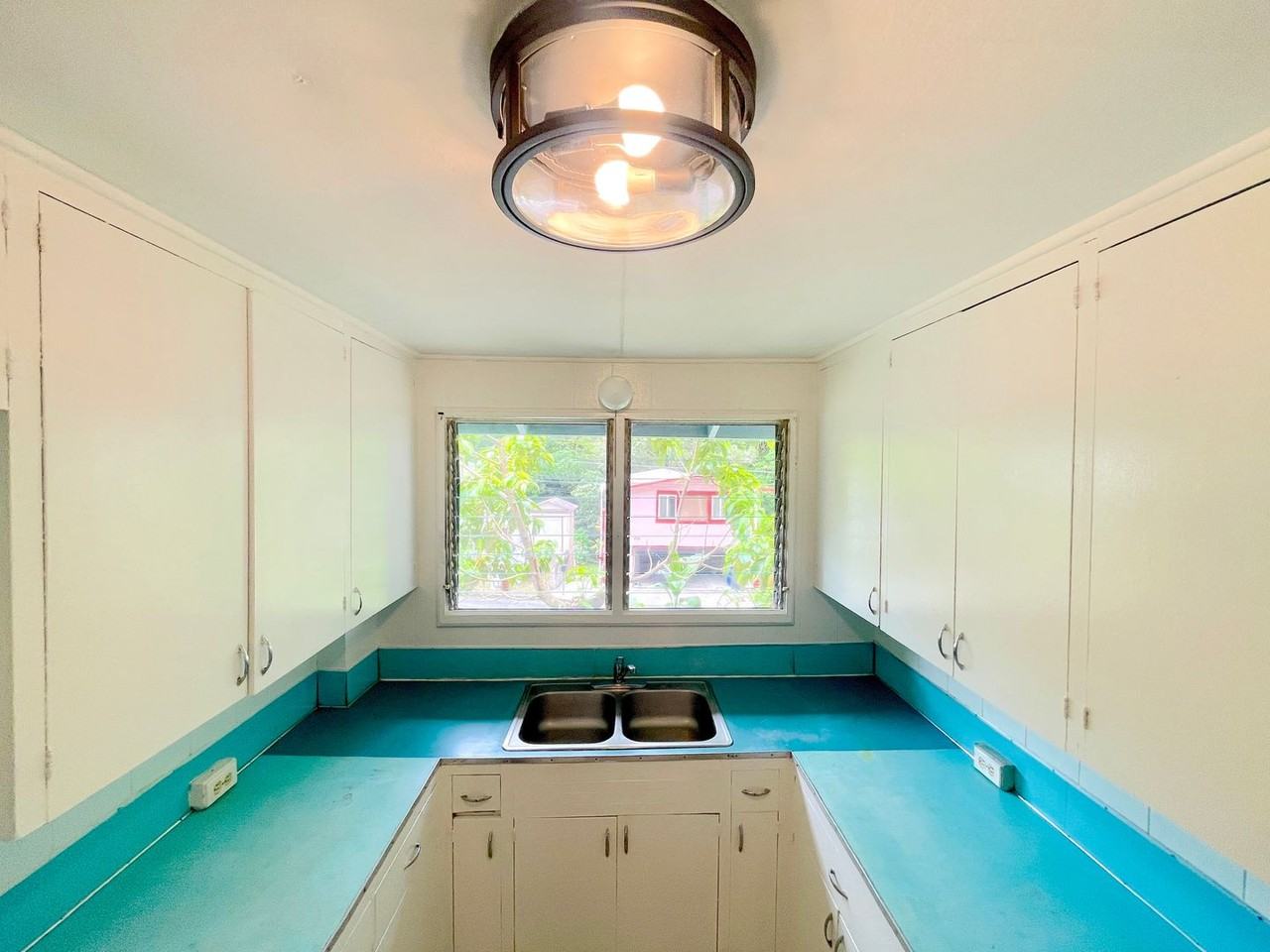 3606 Halekipa Pl - Photo 3 of 24