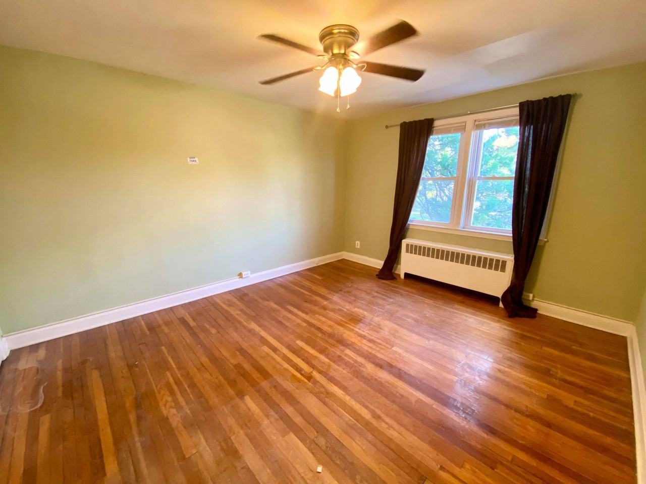 Townhome for rent in Lake Walker - Photo 3 of 11