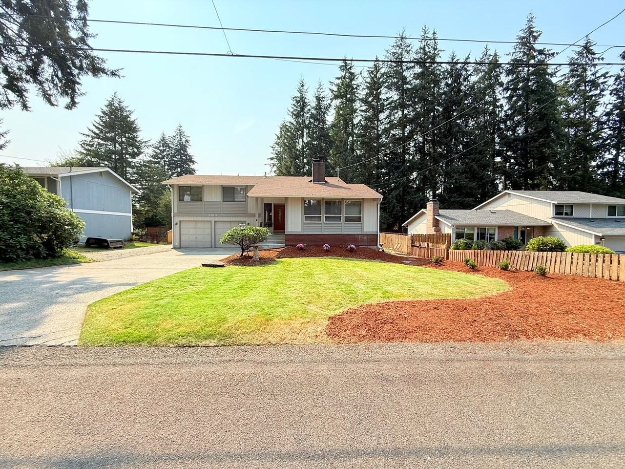 5010 84th Ave W - Photo 2 of 31