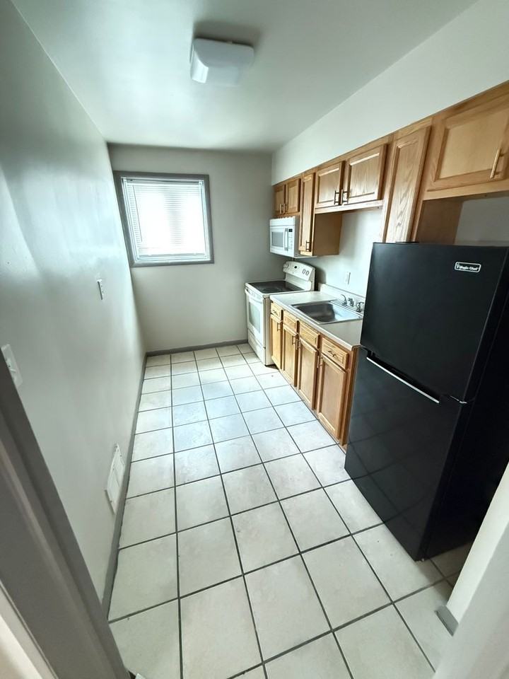 3407 Frankford Ave - Photo 3 of 9