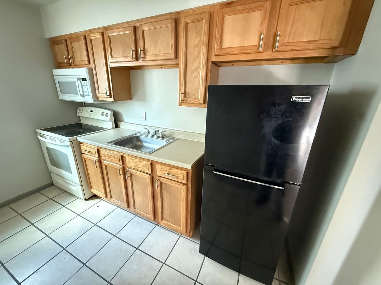 3407 Frankford Ave - Photo 4 of 9