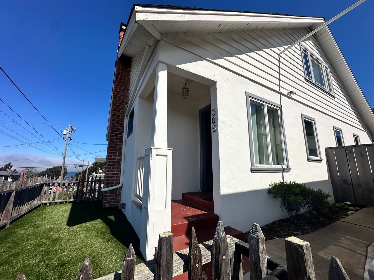 305 Carmel Ave - Photo 3 of 37