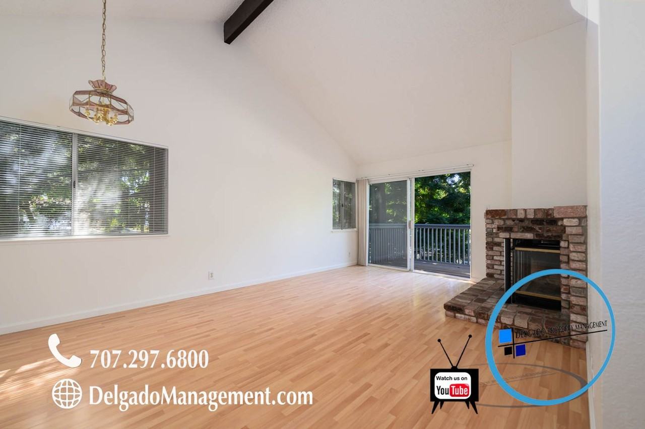 304 Blanchard Ln - Photo 3 of 26
