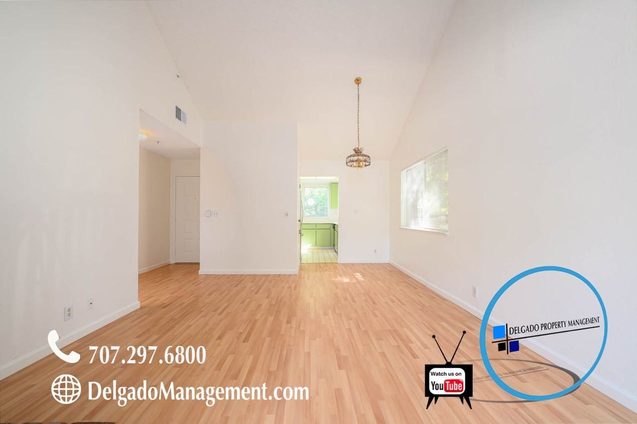 304 Blanchard Ln - Photo 5 of 26