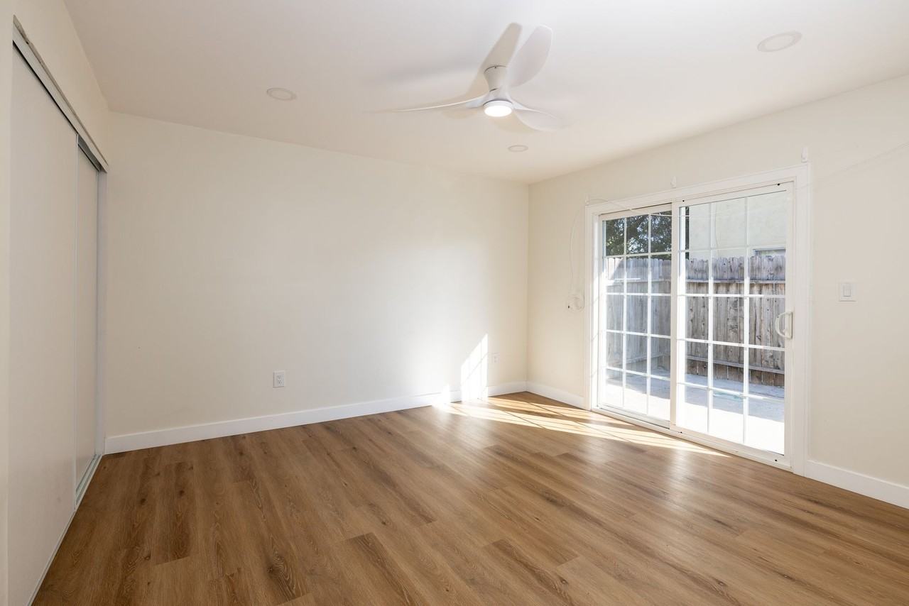 14691 Carfax Dr - Photo 3 of 11