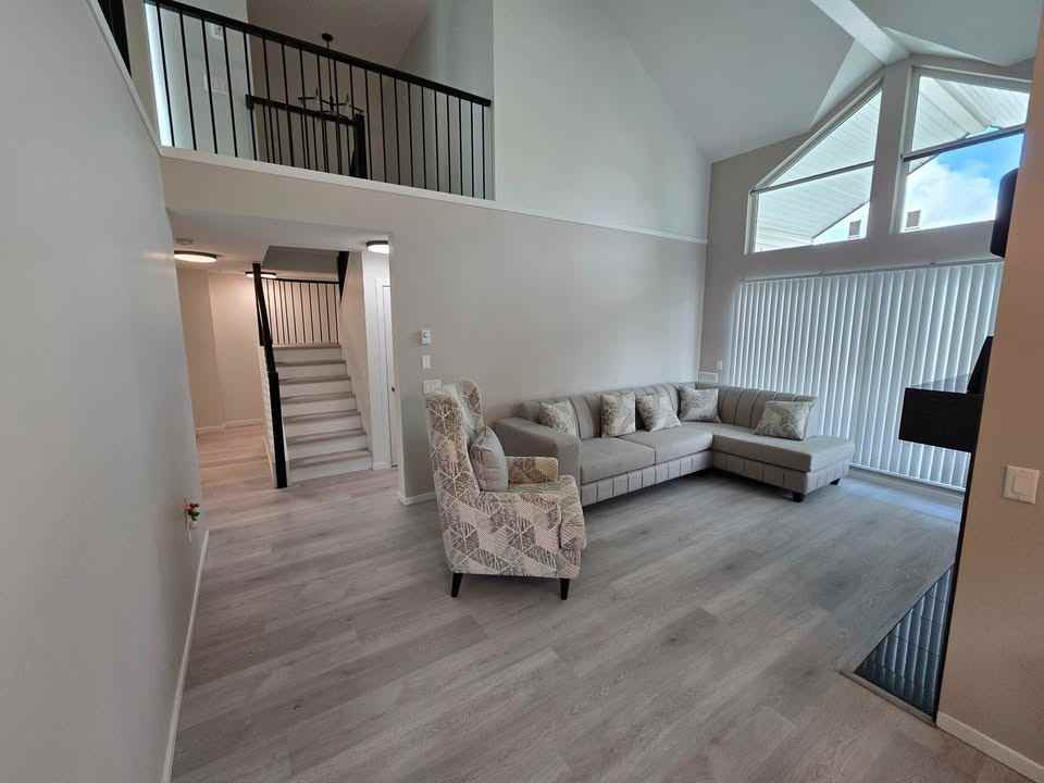 13911 70 Avenue - Photo 7 of 20