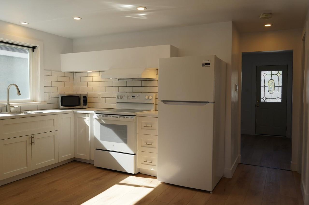 142 Rue Archambault - Photo 2 of 17