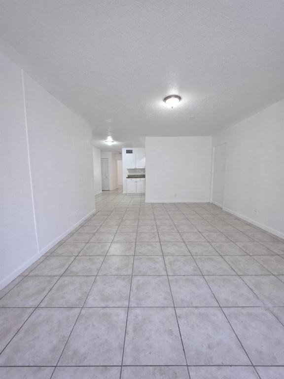 5631 Nw 27th Ct - Photo 2 of 9