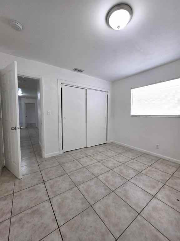 5631 Nw 27th Ct - Photo 7 of 9
