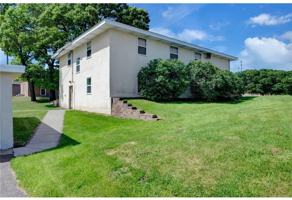 featured image of 15655 Central Ave Ne