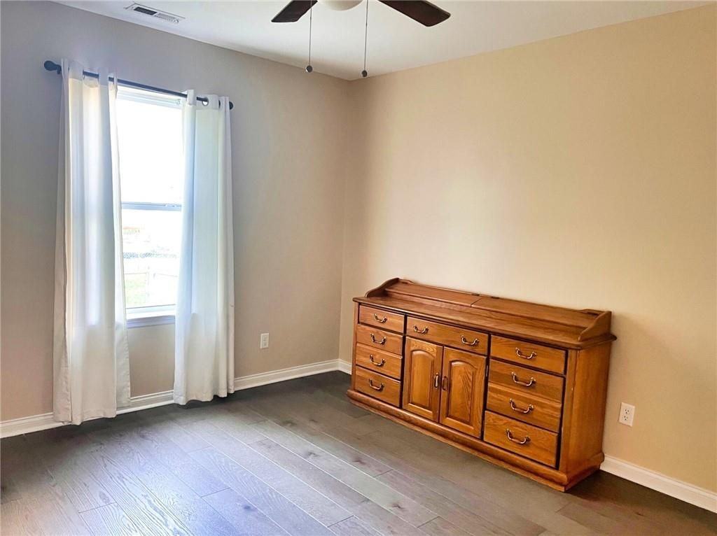 119 Hogan Rd - Photo 5 of 12