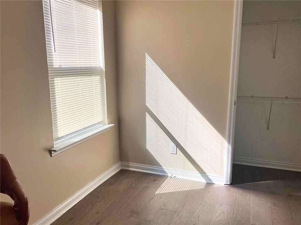 119 Hogan Rd - Photo 6 of 12