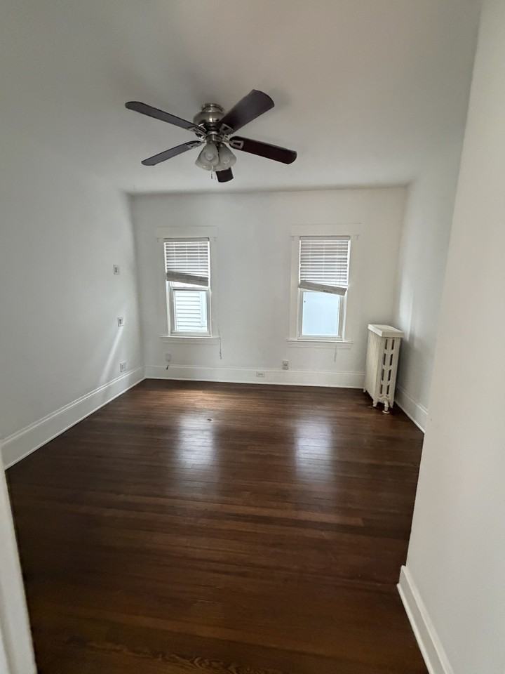 1567 Wagar Ave - Photo 6 of 22