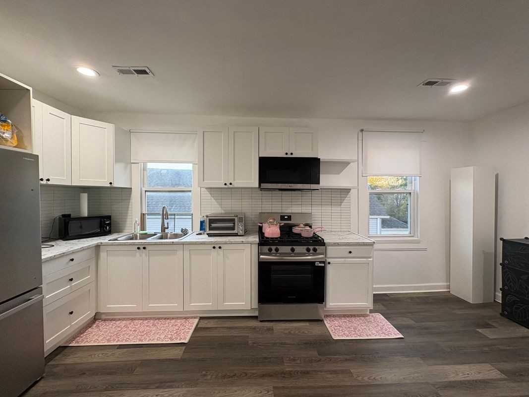 2139 N Karlov Ave ##3 - Photo 2 of 14