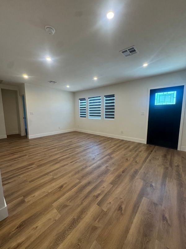 6042 King Ave - Photo 7 of 24