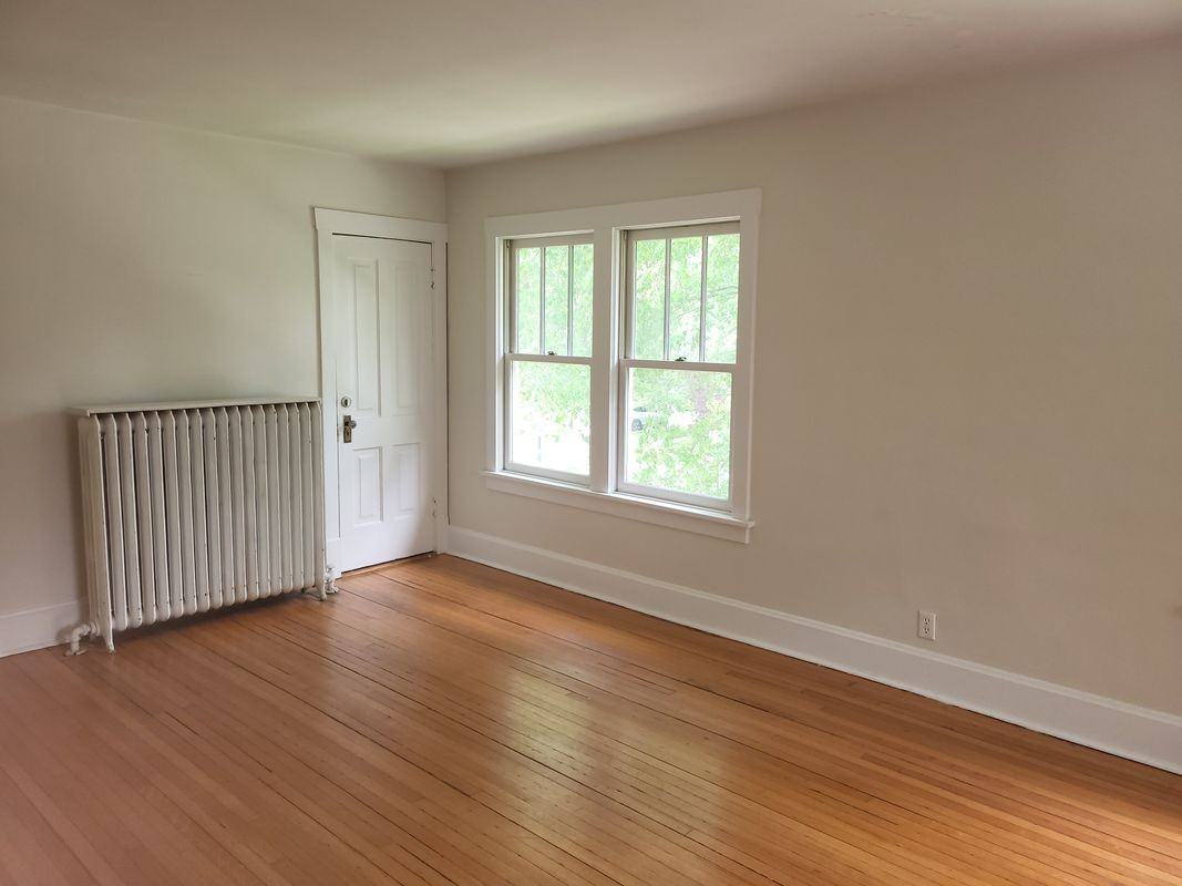 1920 Noyes St - Photo 6 of 20