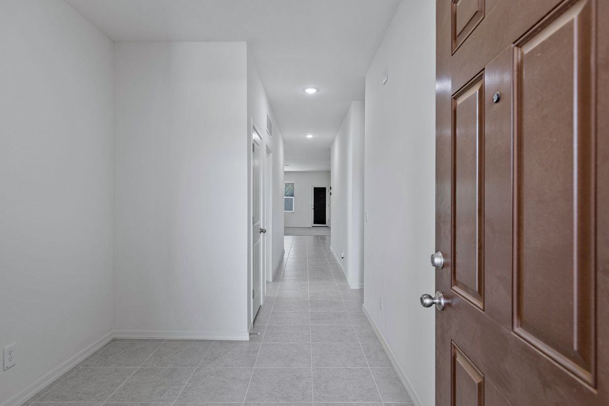 29910 N Juniper Dr - Photo 4 of 29