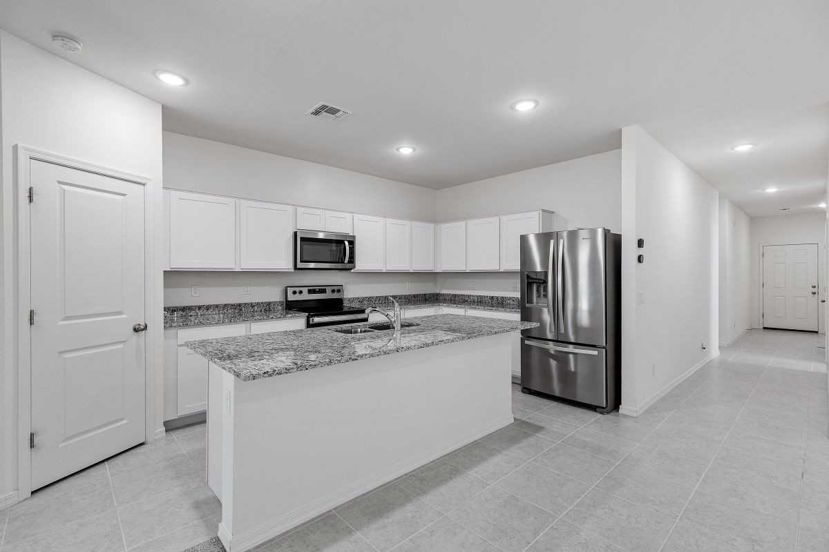 29910 N Juniper Dr - Photo 5 of 29