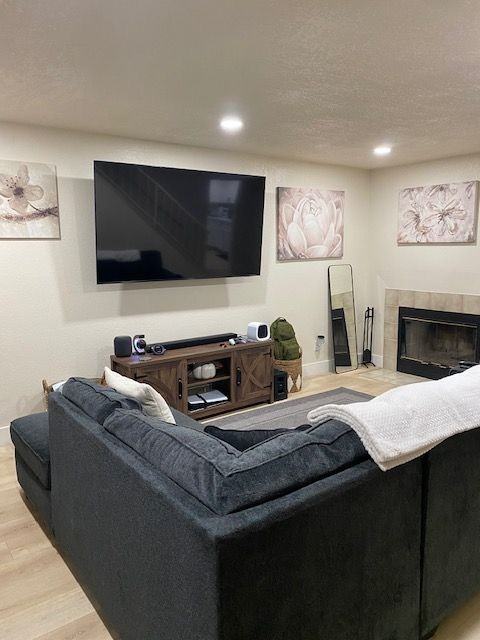 6870 Calvine Rd - Photo 2 of 12