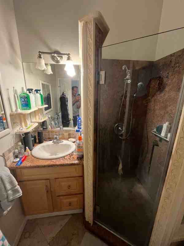 125 N Marguerita Ave - Photo 4 of 9
