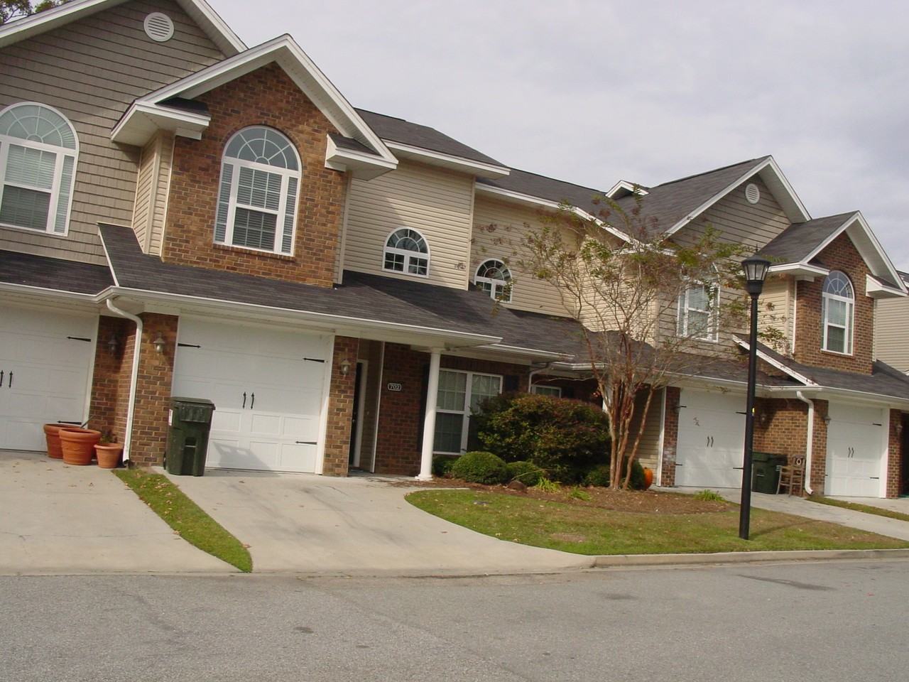 702 Kendal Ct #1 - Photo 2 of 18
