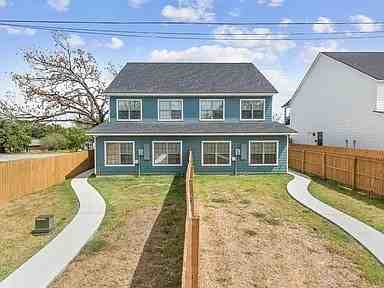 405 Cooner St #1 - Photo 2 of 18