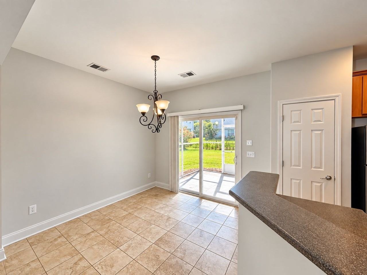 4973 Wyman Blvd - Photo 4 of 18