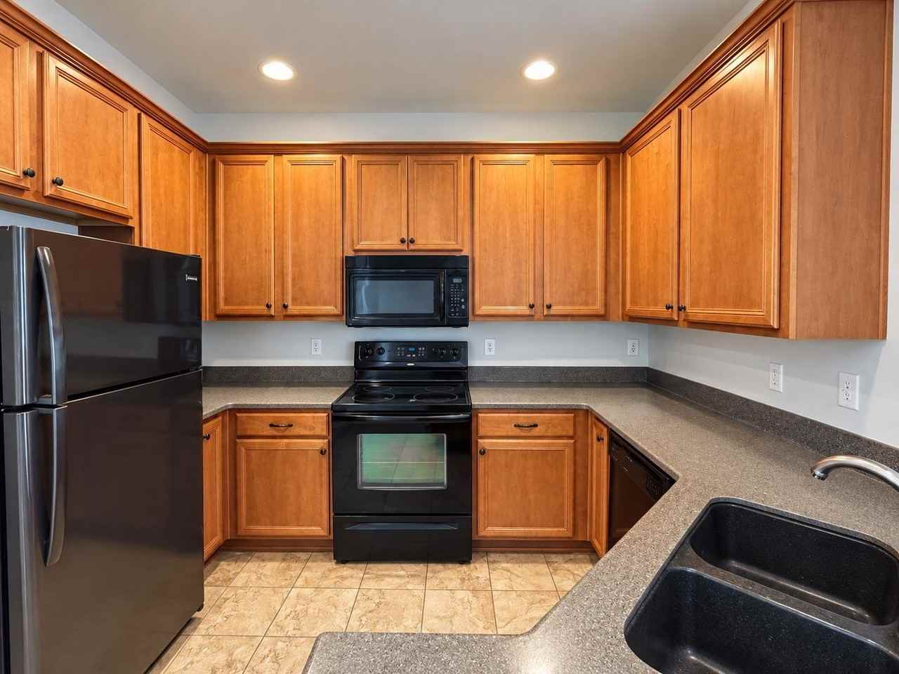 4973 Wyman Blvd - Photo 7 of 18