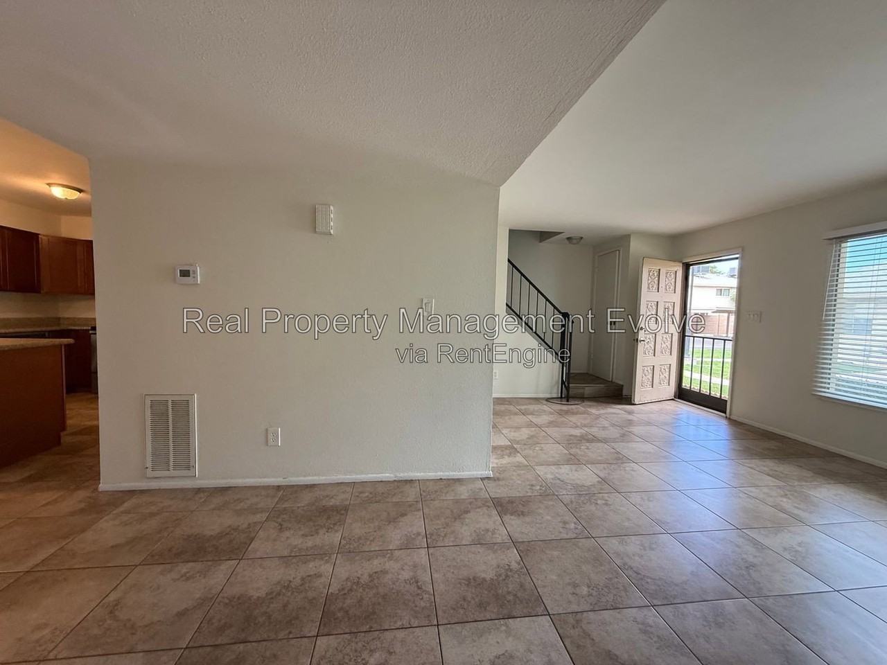 5107 S Terrace Rd - Photo 3 of 24