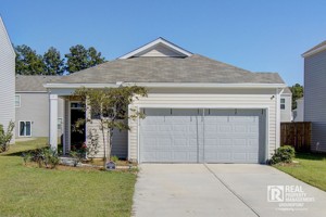 featured image of 414 Eastern Pine Dr