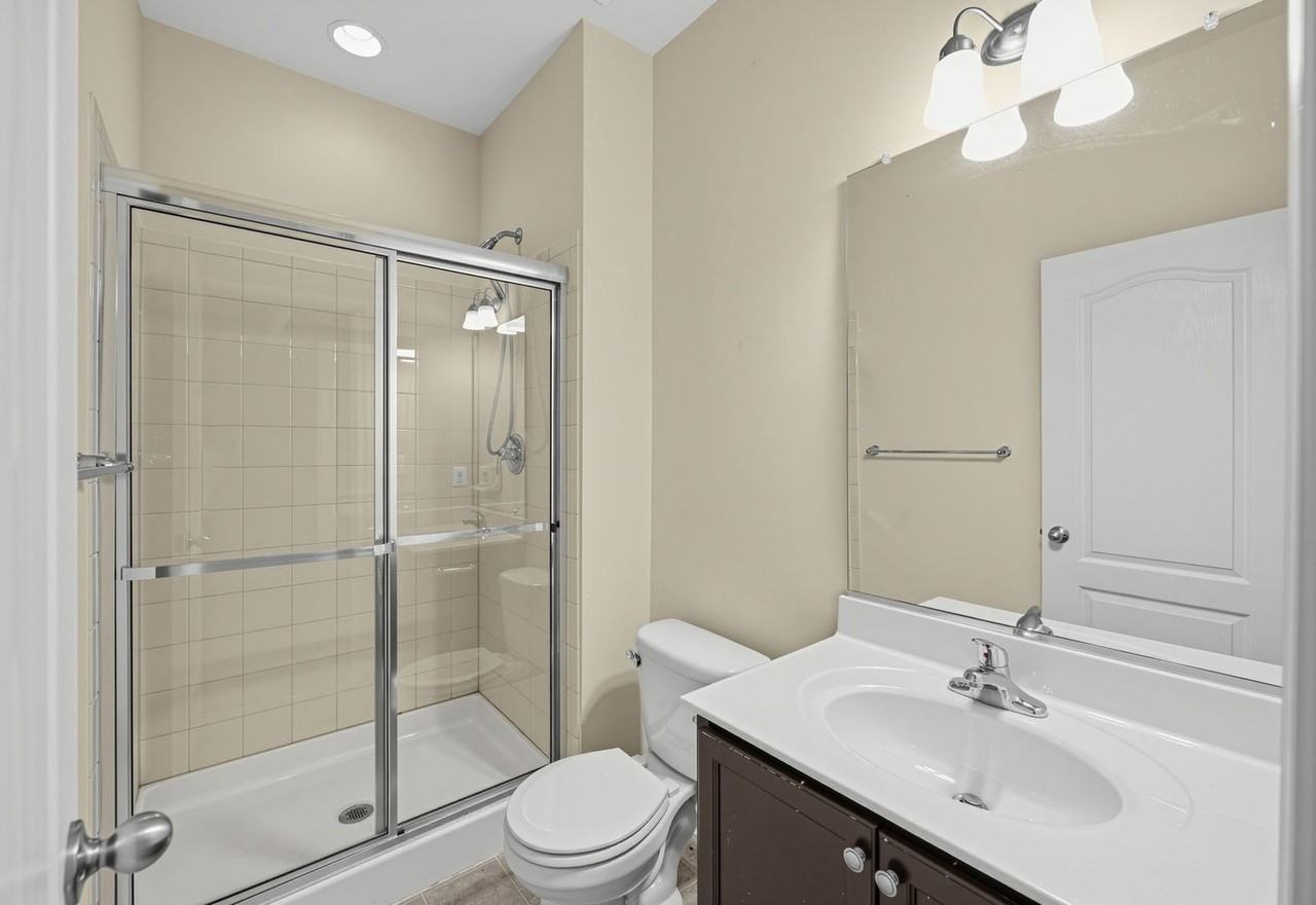 3592 Fossilstone Pl - Photo 5 of 15