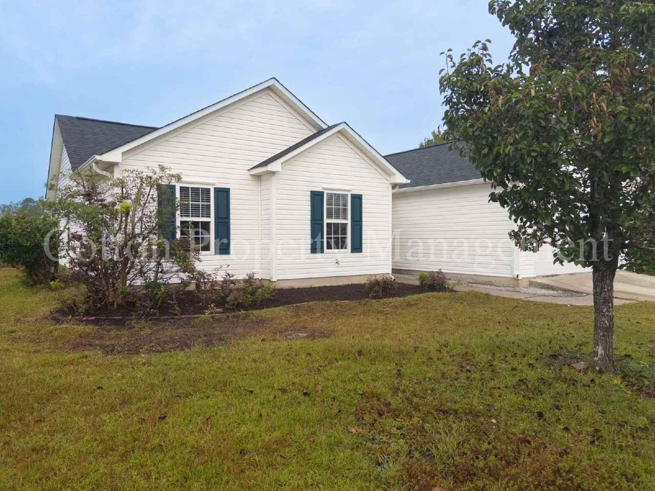 7224 Walking Horse Ct - Photo 4 of 48