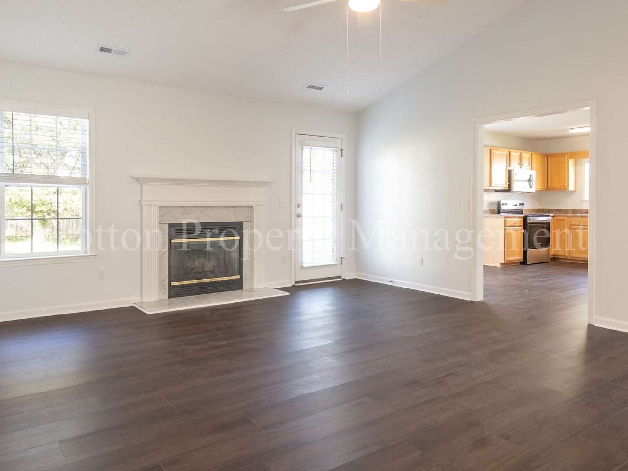 7224 Walking Horse Ct - Photo 7 of 48
