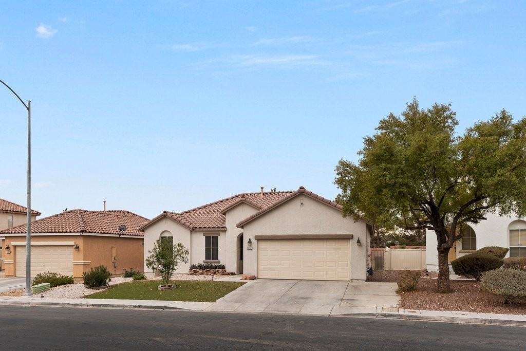 1217 Cove Palisades Dr - Photo 3 of 28