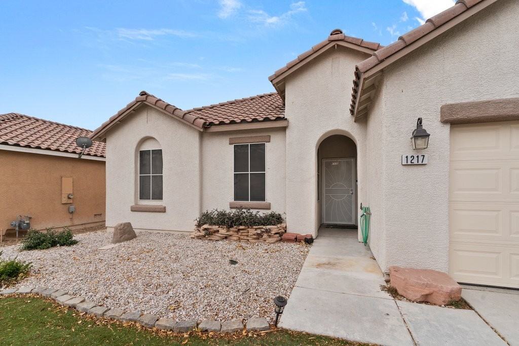 1217 Cove Palisades Dr - Photo 4 of 28
